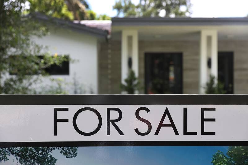 U.S. Pending Home Sales Decline In April After Precipitous Climb In March