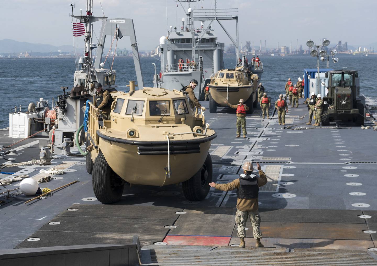 U.S. Navy, Marine Corps and Army personnel offload equipment from the Military Sealift Command maritime prepositioning force ship USNS Pililaau (T-AK 304) on April 10, 2017, in Pohang, South Korea.