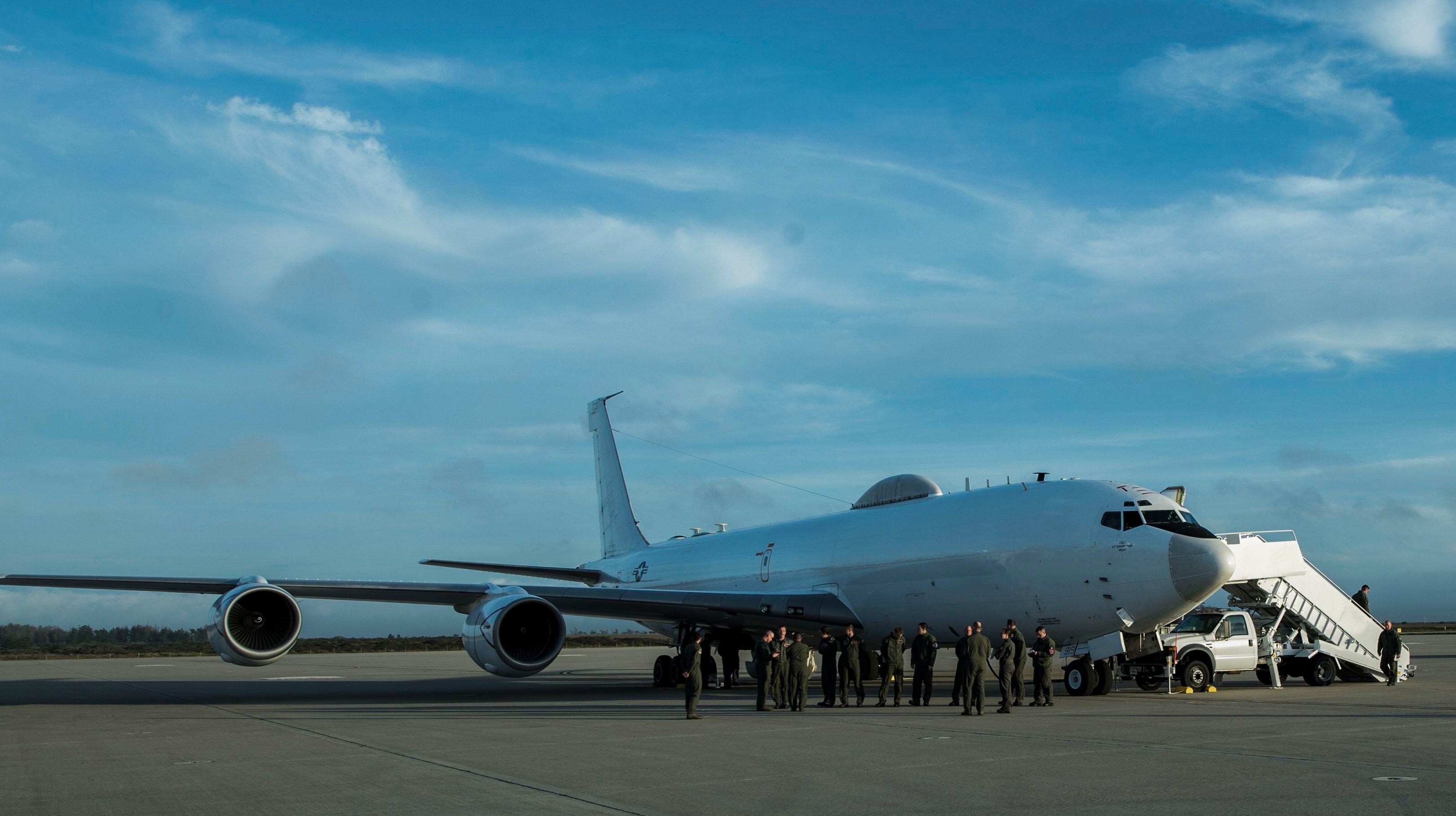 Navy E6 Aircraft