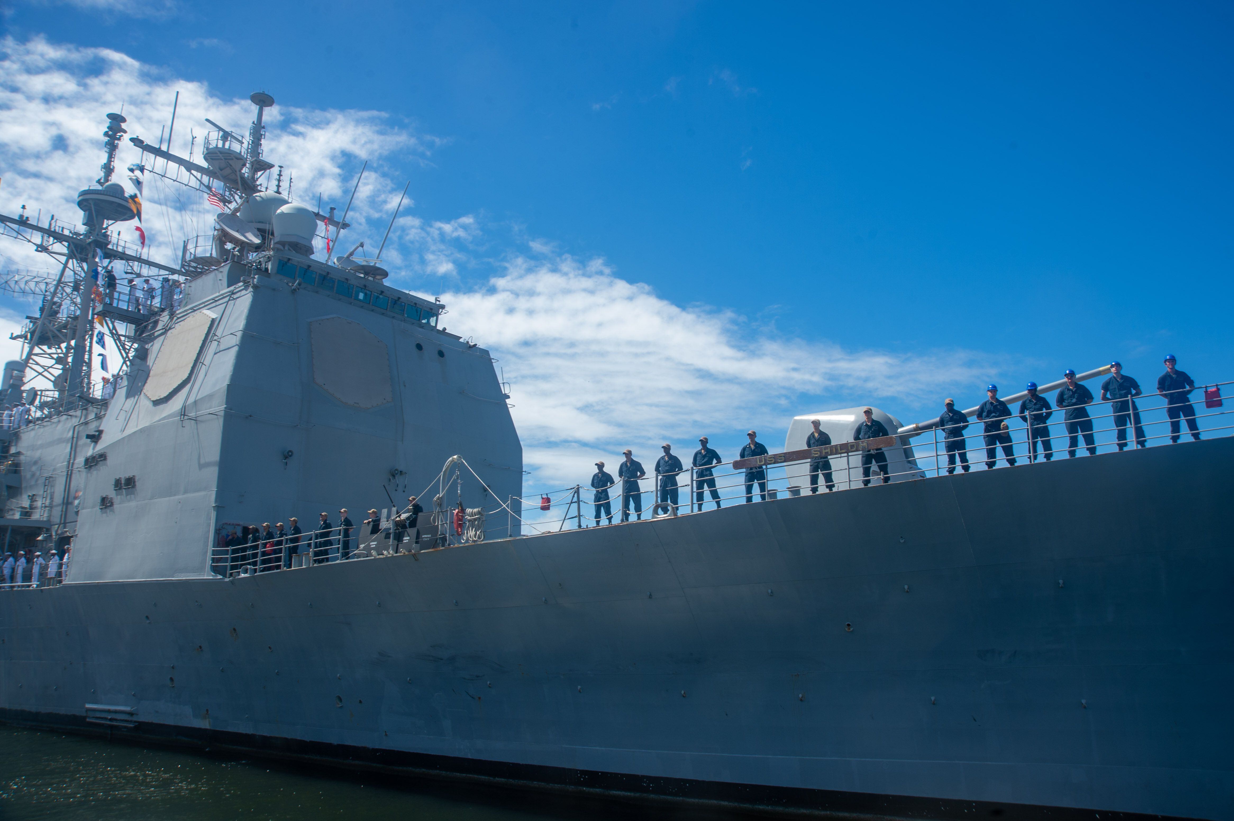 USS Shiloh departs Japan for homeport shift to Hawaii