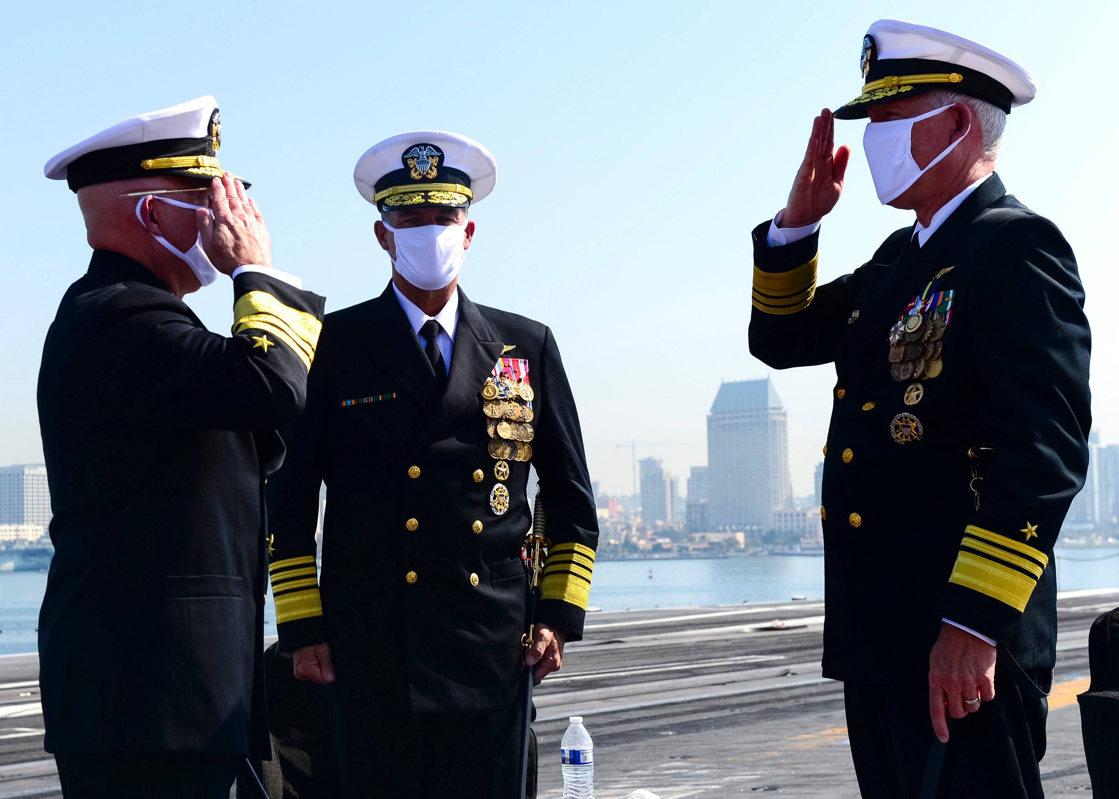 Vice Adm. Whitesell becomes Navy's new Air Boss